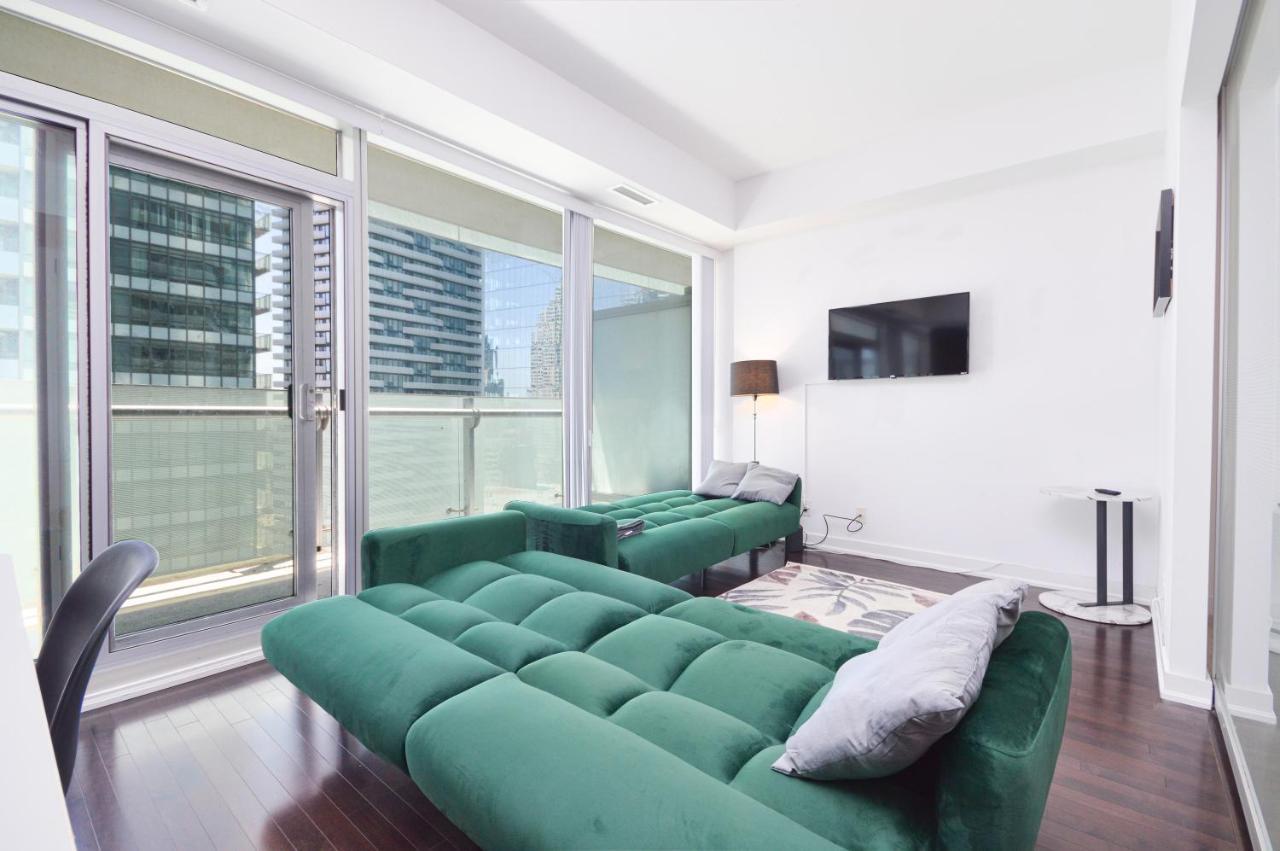 Downtown Toronto Condo Near Cn Tower, Mtcc, Rogers Center , Union Station Экстерьер фото