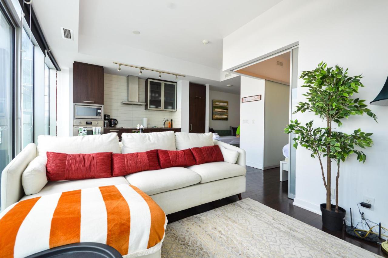 Downtown Toronto Condo Near Cn Tower, Mtcc, Rogers Center , Union Station Экстерьер фото