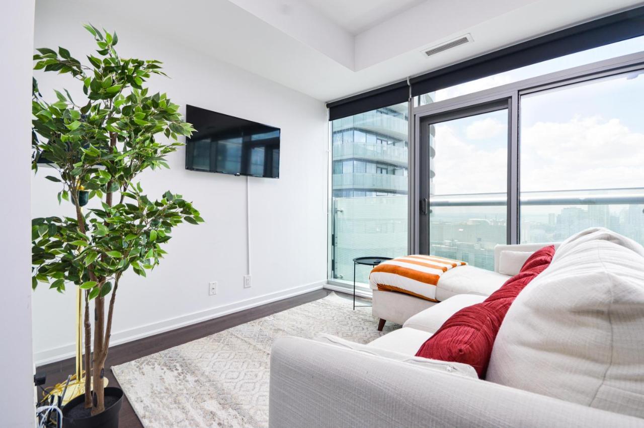 Downtown Toronto Condo Near Cn Tower, Mtcc, Rogers Center , Union Station Экстерьер фото
