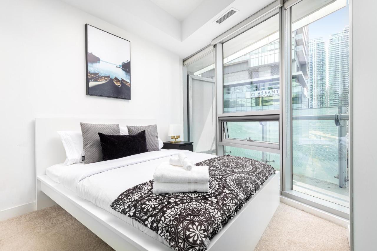 Downtown Toronto Condo Near Cn Tower, Mtcc, Rogers Center , Union Station Экстерьер фото